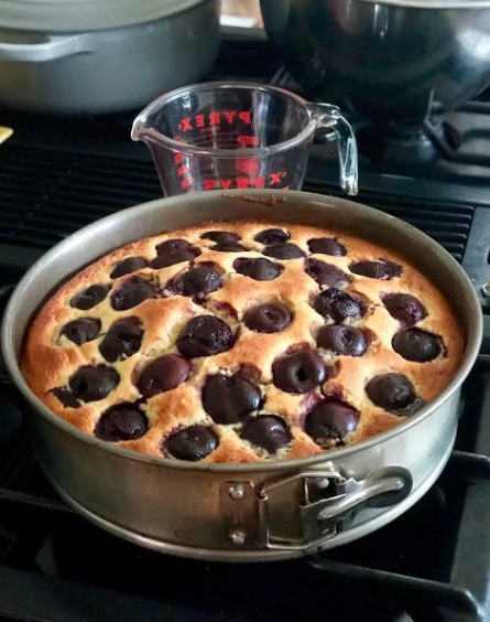Hungarian Cherry Sponge Cake – Cseresznyés Lepény Capture d’écran 2025-03-23 143325