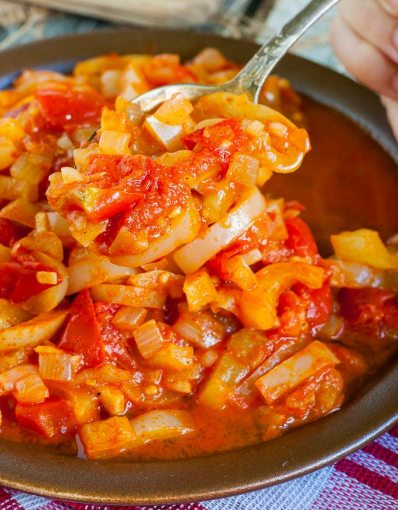 🇭🇺 Authentic Lecsó – Hungarian Pepper Stew Capture d’écran 2025-05-07 154513