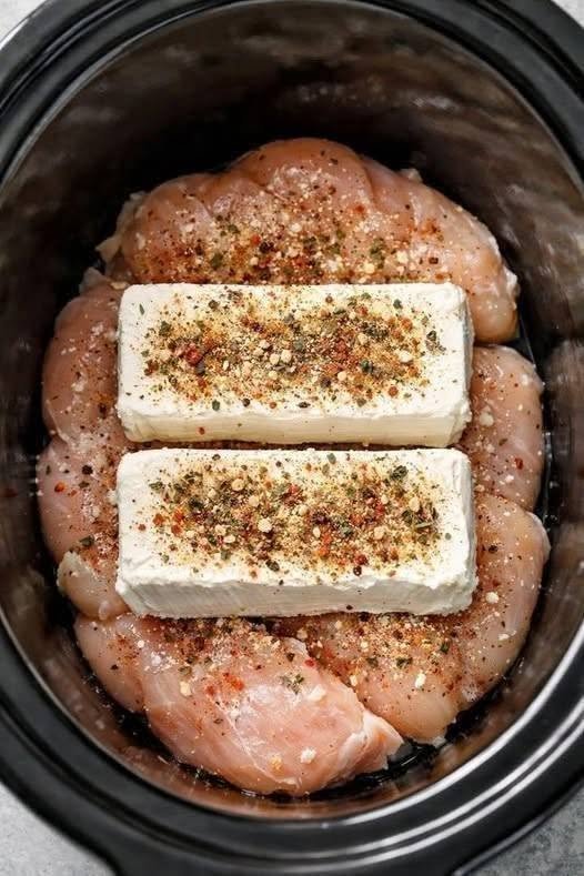 Crockpot Cream Cheese Chicken 815037702_122225617310368848_3755541631430963339_n